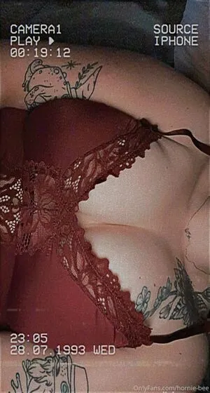 Hornie Bee OnlyFans Leaked Free Thumbnail Picture - #ctpm0ldQMn