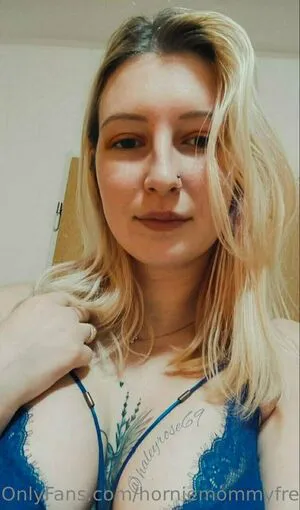 Horniemommyfree OnlyFans Leaked Free Thumbnail Picture - #AjcUYgD03D