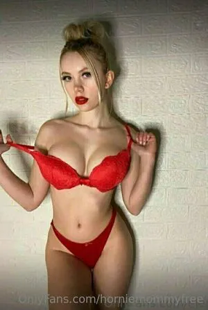Horniemommyfree OnlyFans Leaked Free Thumbnail Picture - #FSmSks6Fh8