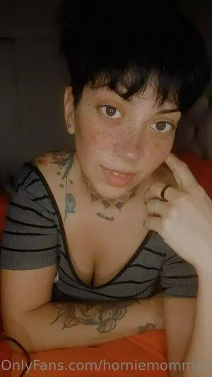 Horniemommyfree OnlyFans Leaked Free Thumbnail Picture - #FW7hdQ3hbL