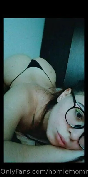 Horniemommyfree OnlyFans Leaked Free Thumbnail Picture - #POG8EUwtnO