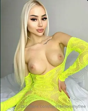 Horniemommyfree OnlyFans Leaked Free Thumbnail Picture - #RBwnPaWJDa