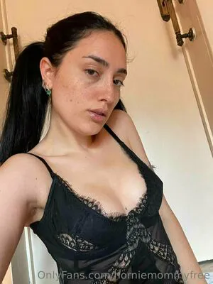 Horniemommyfree OnlyFans Leaked Free Thumbnail Picture - #ZHVVlYmuGd