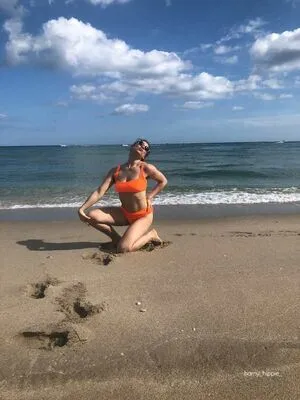 Horny Hippie OnlyFans Leaked Free Thumbnail Picture - #PeGV8KcqjU