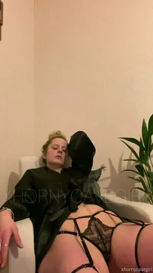 Hornycavegirl OnlyFans Leaked Free Thumbnail Picture - #4zx6iVIOJ7