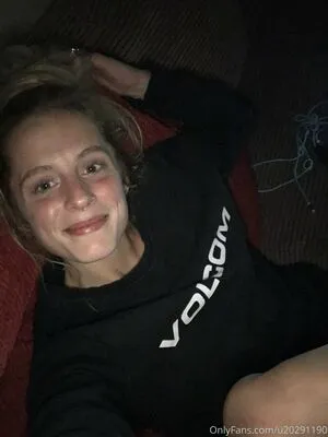 Hornycavegirl OnlyFans Leaked Free Thumbnail Picture - #8FCYRrEikk