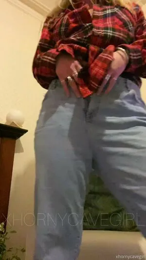 Hornycavegirl OnlyFans Leaked Free Thumbnail Picture - #8UHQf47UM5