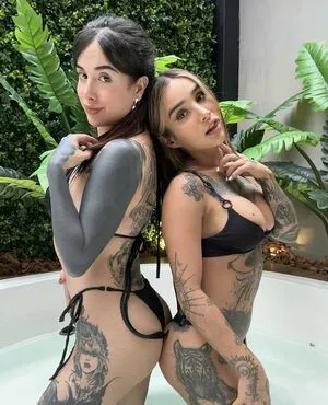 Hornyxnicole OnlyFans Leaked Free Thumbnail Picture - #FlTrItS5ka