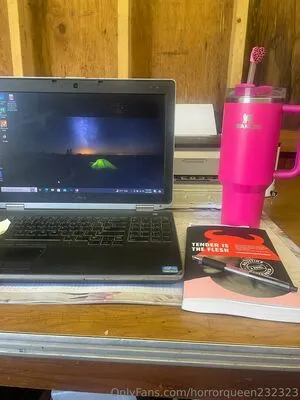 Horrorqueen232323 OnlyFans Leaked Free Thumbnail Picture - #TK1UmLt0rr