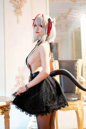 Hoshilily OnlyFans Leaked Free Thumbnail Picture - #FRLby6Avo2