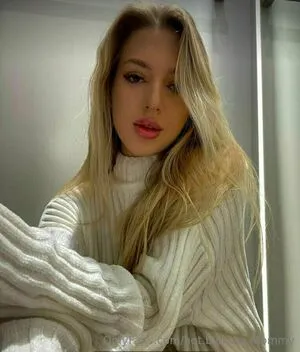 Hot Blondie Mommy OnlyFans Leaked Free Thumbnail Picture - #x1LSFHCOax