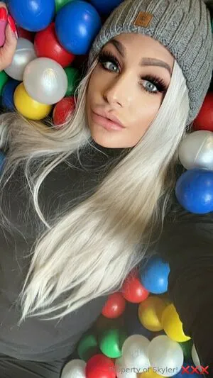 Hot Mum Skyler OnlyFans Leaked Free Thumbnail Picture - #9V947EARTU