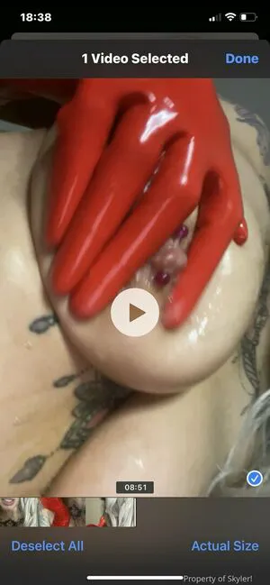 Hot Mum Skyler OnlyFans Leaked Free Thumbnail Picture - #EV2c5eNtH7