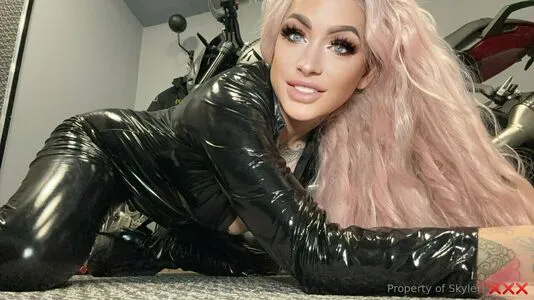 Hot Mum Skyler OnlyFans Leaked Free Thumbnail Picture - #oSKbcyw4AE
