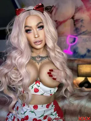 Hot Mum Skyler OnlyFans Leaked Free Thumbnail Picture - #w3O9urzbG8