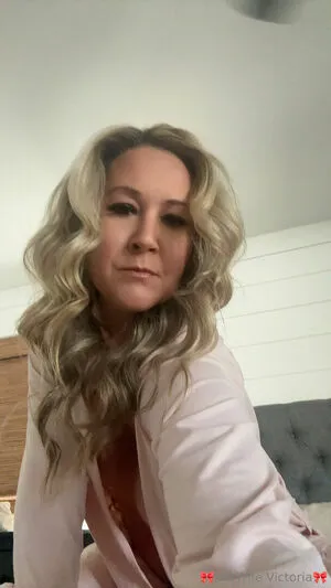 Hot Wife Victoria OnlyFans Leaked Free Thumbnail Picture - #8Cr2IIQepZ