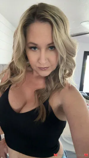 Hot Wife Victoria OnlyFans Leaked Free Thumbnail Picture - #RIOArRsbfz