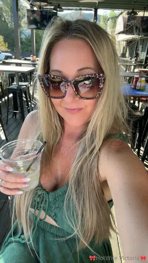 Hot Wife Victoria OnlyFans Leaked Free Thumbnail Picture - #bH6jdkZqOt