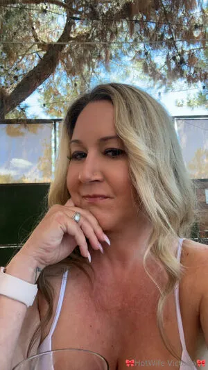 Hot Wife Victoria OnlyFans Leaked Free Thumbnail Picture - #cY6oSCjiLk