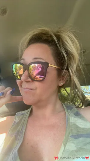 Hot Wife Victoria OnlyFans Leaked Free Thumbnail Picture - #ohHHUrWN7D