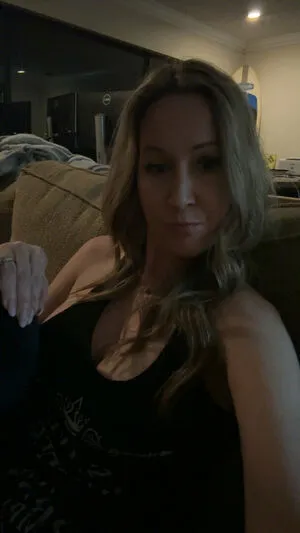 Hot Wife Victoria OnlyFans Leaked Free Thumbnail Picture - #sLGWUGsSAi