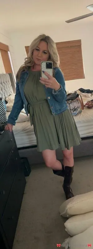 Hot Wife Victoria OnlyFans Leaked Free Thumbnail Picture - #ytXF80Eqi1