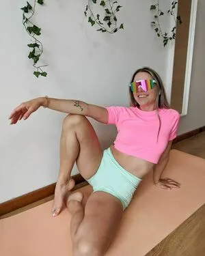 Hot Yoga Babe OnlyFans Leaked Free Thumbnail Picture - #o99QDBQg56