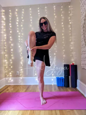 Hot Yoga OnlyFans Leaked Free Thumbnail Picture - #Tk0OdX6l60