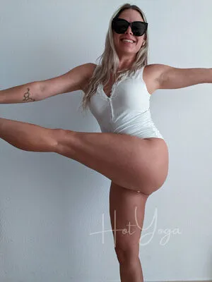 Hot Yoga OnlyFans Leaked Free Thumbnail Picture - #aN1Qt7Frcl