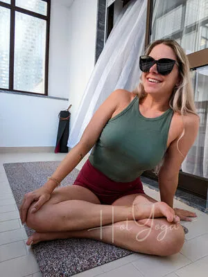 Hot Yoga OnlyFans Leaked Free Thumbnail Picture - #vq6H10sKSS