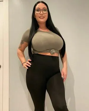 Hot4holly OnlyFans Leaked Free Thumbnail Picture - #2w8FOjuqXu