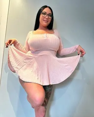 Hot4holly OnlyFans Leaked Free Thumbnail Picture - #mbv5g23Ulk