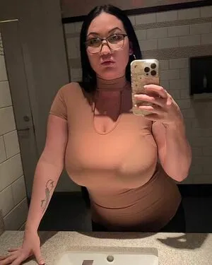 Hot4holly OnlyFans Leaked Free Thumbnail Picture - #x8jXNjsS6K