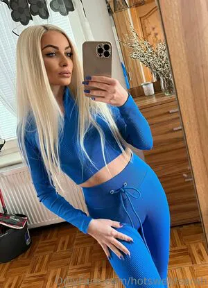 Hotblondesarah OnlyFans Leaked Free Thumbnail Picture - #H9QOwQLcqo