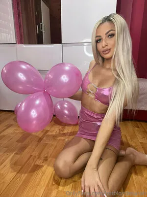 Hotblondesarah OnlyFans Leaked Free Thumbnail Picture - #LDCpIzpuFZ