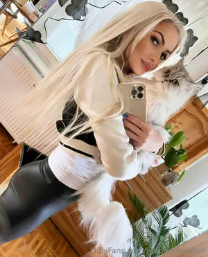 Hotblondesarah OnlyFans Leaked Free Thumbnail Picture - #RN6sZD4cD5