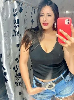 Hotbunny697 OnlyFans Leaked Free Thumbnail Picture - #DIR5D72OXS