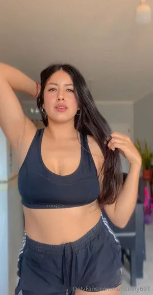 Hotbunny697 OnlyFans Leaked Free Thumbnail Picture - #KB2aL00Y0J
