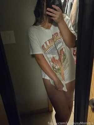 Hotbusymomma OnlyFans Leaked Free Thumbnail Picture - #T9R01pyEqo
