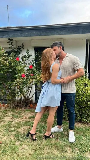 Hotcoupleonshow OnlyFans Leaked Free Thumbnail Picture - #0NfgthFVaw