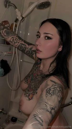 Hotdogflavouredwaterr OnlyFans Leaked Free Thumbnail Picture - #yreWcDbwKY