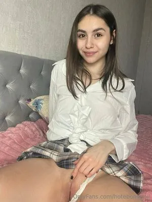 Hotebonydoll OnlyFans Leaked Free Thumbnail Picture - #k0ZWVnKeA0