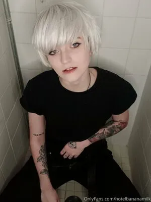 Hotelbananamilk OnlyFans Leaked Free Thumbnail Picture - #bwANWrDKVw