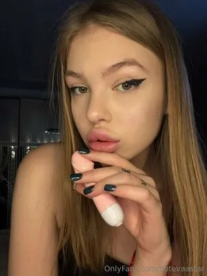 Hotevaastar OnlyFans Leaked Free Thumbnail Picture - #76efI1hXFH