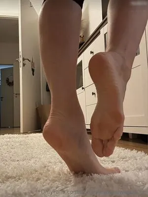 Hotfeetbyannewuensche OnlyFans Leaked Free Thumbnail Picture - #WNe3ygIQPX