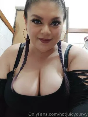 Hotjuicycurvy OnlyFans Leaked Free Thumbnail Picture - #0WGTpIcvsg