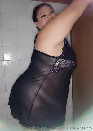 Hotjuicycurvy OnlyFans Leaked Free Thumbnail Picture - #wD2kEfW3LI