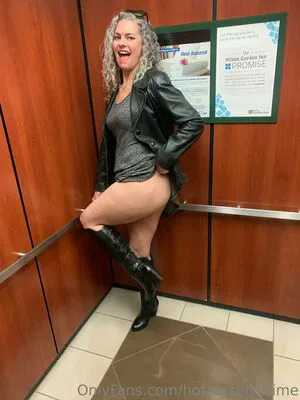 Hotlegsplaytime OnlyFans Leaked Free Thumbnail Picture - #UcbLmSRkkB