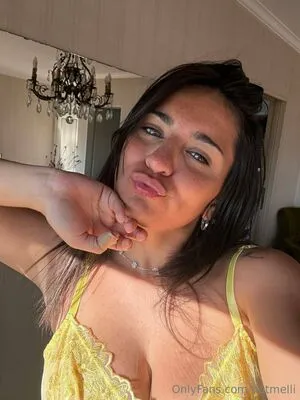 Hotmelli OnlyFans Leaked Free Thumbnail Picture - #e2taF3jJf0