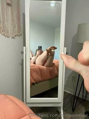 Hotmomevie OnlyFans Leaked Free Thumbnail Picture - #A6IL3QfsAU